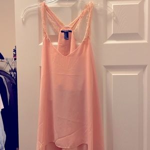 ✨✨NEW✨✨ Forever21 pink lace flowy tank